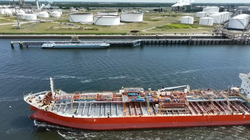 Hadapi Tarif 32% dari AS, Indonesia Siapkan Tawaran Impor Energi Senilai $10 Miliar — Ini Strateginya