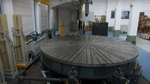 Read more about the article Mesin Bubut : Definisi, Prinsip Kerja, dan Bagiannya Sebagai Tonggak Pemesinan