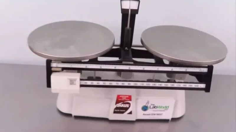 Penggunaan Neraca Ohaus Dalam Kehidupan Sehari Hari