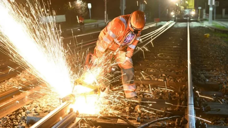 Harga Sewa Mesin Las Per Hari