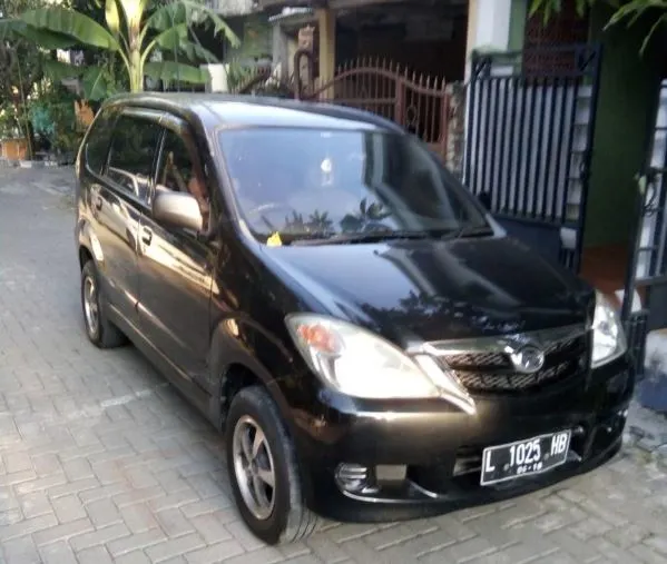 Toyota Avanza Bekas