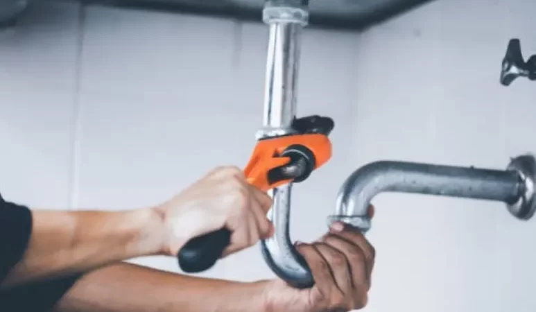 Penyebab Paling Umum dari Saluran Air Tersumbat