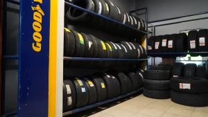 Read more about the article Material dan Presisi Teknik pada Ban dan Velg Mobil