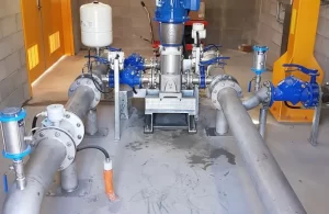 Read more about the article Pompa Air Mendengung Tapi Tidak Mengalir? Kenali Ciri-Ciri Kapasitor Rusak dan Solusinya