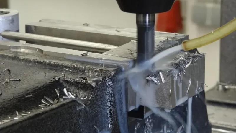 layanan machining