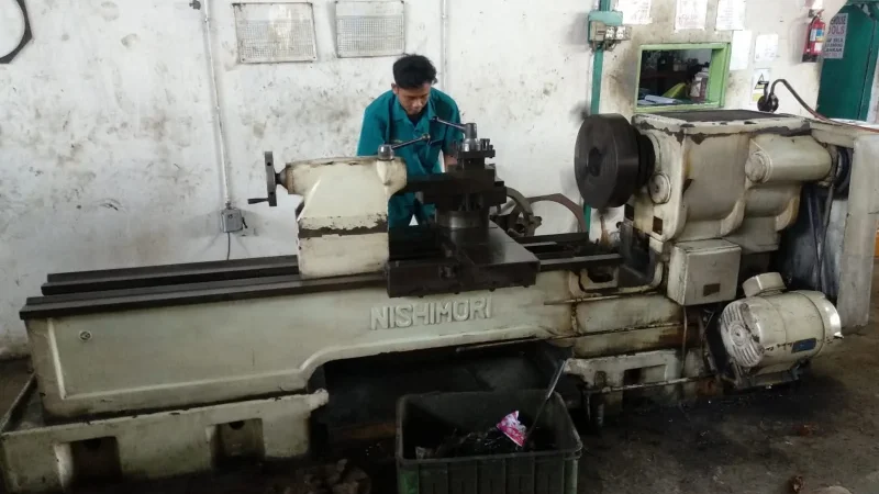 kesalahan operator bubut pemula 2
