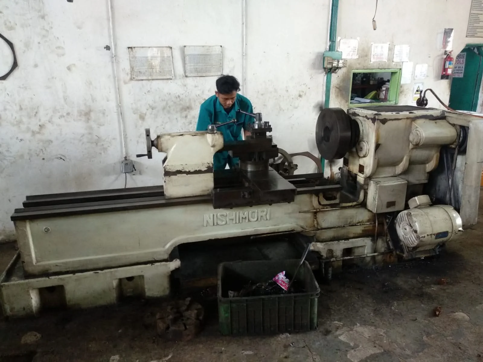 kesalahan operator bubut pemula 2