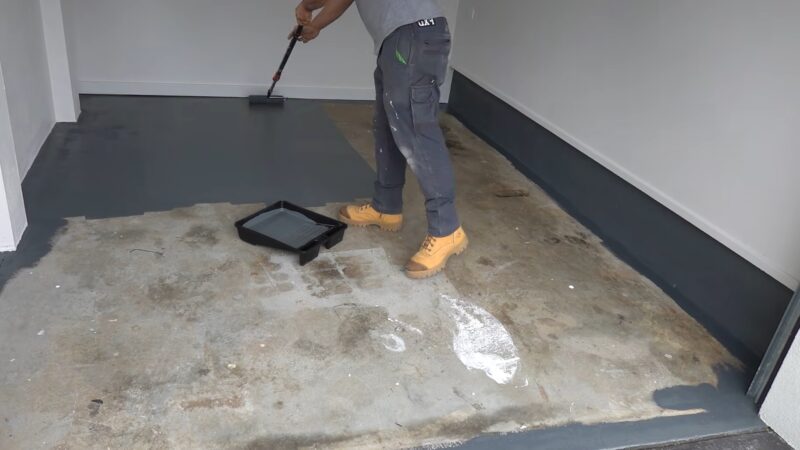 Proses cat lantai beton