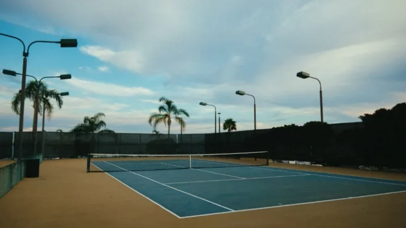 pembuatan lapangan tenis