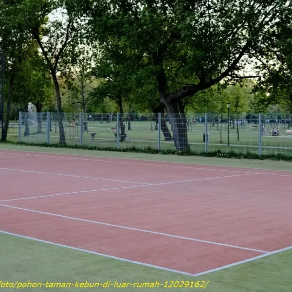 lapangan tennis